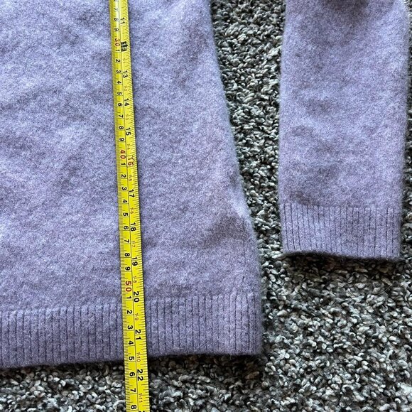 Purple LLBean 100% Cashmere Medium Crewneck - Picture 4 of 5